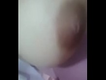 Chilena muestra tetas y se masturba por skype