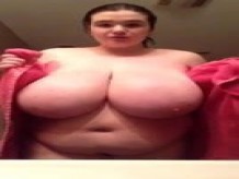 Enorme boob bbw flash