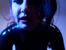 Latex Catsuit Ass Focused JOI/CEI (vista previa) - Miss Vera Violette