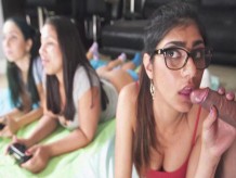 MIA KHALIFA - Homenaje retro a una escena de Brandi Belle de antaño