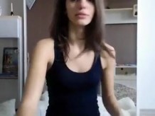 Perra cachonda caliente con culo de mierda en la webcam