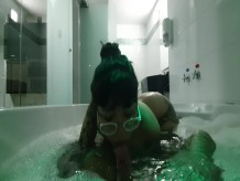 follando en el jacuzzi ♥ CHICA CUM ♥