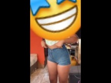 Chat con el amigo de mi novio! Baile! lencería! culo!