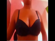 Busty amateur polluelo webcam striptease -