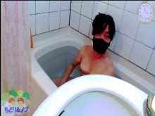 [De FC2 Live] La belleza amateur OL ha sido transmitida en vivo desde el baño de su casa.