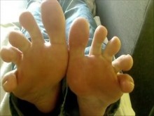 ¡Los pies masculinos más calientes y bonitos!