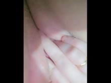 Tratando de permanecer callado mientras te masturbas [Compilación]