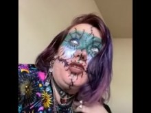 Una burla entre hablar