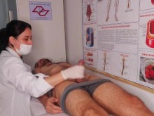 Ups ... mi polla subió frente a la enfermera