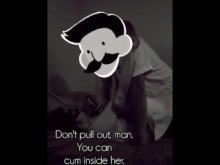 Hotwife folla al amigo del marido mientras él mira en el chat de video