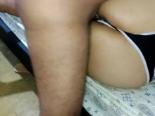 Llevo a casa a mujer que conocí en el gym después de charlar