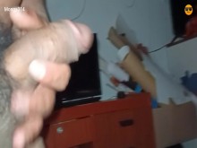 Chico sexy se masturba la polla tremendo y rico