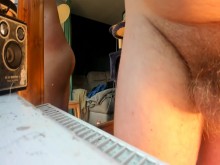 Nada de hombre emocionante