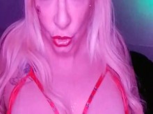 MILF NINFÓMANA ARGENTINA PIDIENDO LECHE