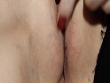 JUGANDO CON MI CLITORIS ROSADO EXTREMADAMENTE DE PRIMER PLANO