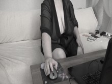 Engañando a mi marido por webcam con un desconocido. Milf madura de grandes tetas naturales.