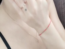 Cara de guapa zorra empapada de semen, se la come – espectáculo