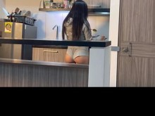 Hermanastra Y Hermanastro Se Divierten  En  Casa Mientras Los Padres No Están!