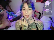 Goonette garganta profunda Amordazando y jugando con su saliva parte 1/2