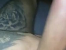 Preparándose para que ella se lo chupe todo