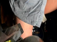 simplemente desnudo esperando ser observado