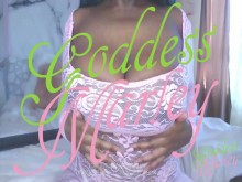 Pink y Lacey Big Natural Tit se burlan de la Diosa Marley