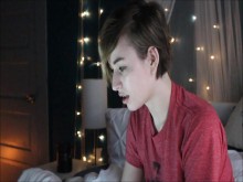 Linda novia tetona te envía un video mensaje sucio por Skype