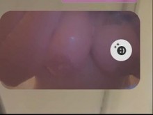 ¡Video chateando con ex en la ducha! tetas enjabonadas????