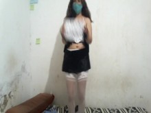 Video certificado con stripse sirvienta