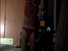 Striptease bailando desnuda