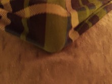 follando con almohadas no desnudas