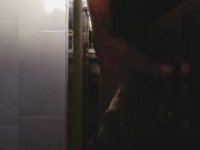 Musturbando mi largo bigblackdick hasta que me corra