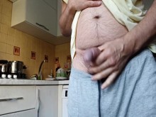 Una gota en la cabeza del pene. Mi bien.