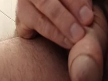 Sueño que lames toda la orina de la cabeza del pene. Meo y sueño con tu lengua.