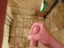 Finalizar la ducha descargando por toda la ducha.
