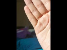 Jugando con mi semen! ????