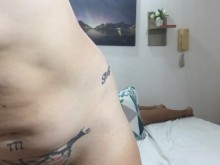 Me follo a mi amiga caliente y hacemos tijeras.MOV