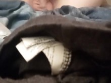 ¡¡Adolescente AMATEUR con polla enorme se folla el coño de bolsillo en una llamada de Skype con un fan!!