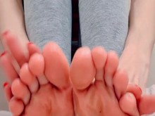 Pies adolescentes musulmanes perfectos