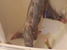 Diversión en la bañera con un Fleshlight