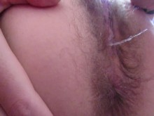 Tocando mi coño clítoris grande, mojado, peludo y extremo