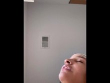 Novia puta infiel mientras está en POV