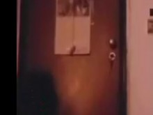 remix parte 2, mujer cachonda masturbándose termina siendo follada y atada por una gran polla
